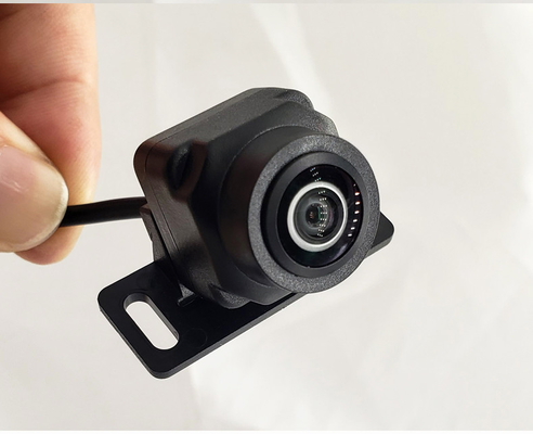 Sistem Kamera Cadangan Kabel Tahan Air IP68 Untuk Mobil 9-36V DC Power