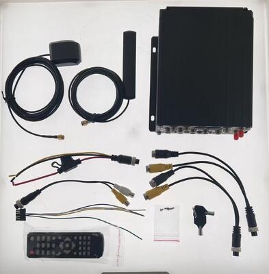 Kit Kamera Pemantau Pengemudi dengan MDVR untuk Kendaraan Komersial Sistem Kamera Dalam Kabin & Menghadap ke Depan untuk Keselamatan Armada